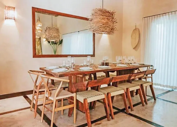 Villa Boho-chic With 4 Bedrooms & 5 Bathrooms In Exclusive Playacar Phase 2 *